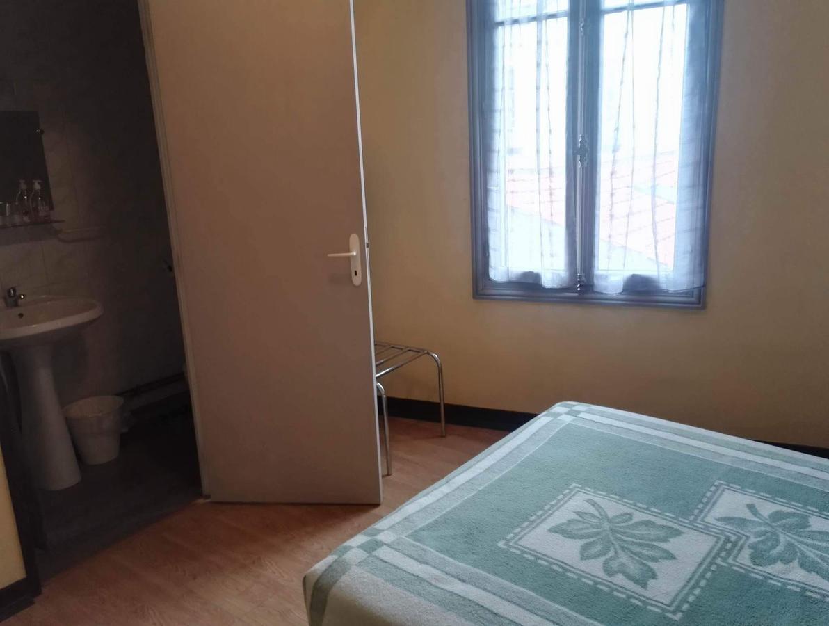 Hotel Du Square Riom Zewnętrze zdjęcie